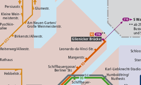 Ausriss aus dem Linienplan Potsdam mit Darstellung der heutigen Verkehrssituation an der Glienicker Brücke.