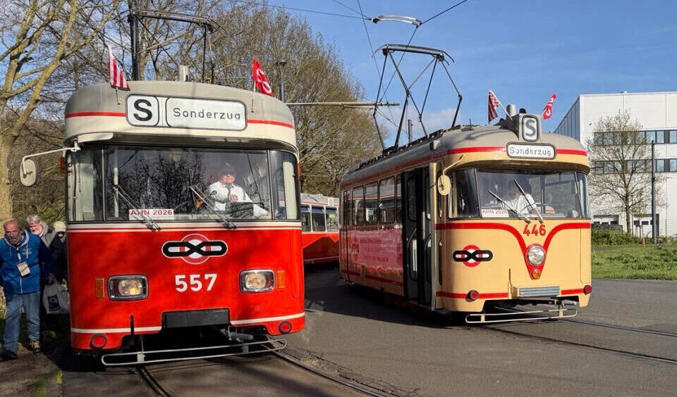 Sonderfahrt mit 2 historischen Straßenbahnen während der AHN-Tagung in Bremen